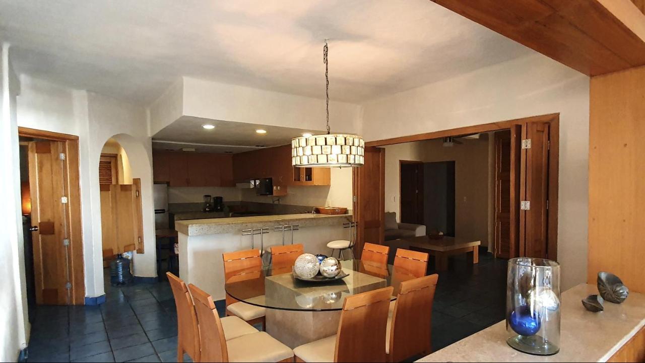 Tules - Huge Beachfront In An Amazing Location