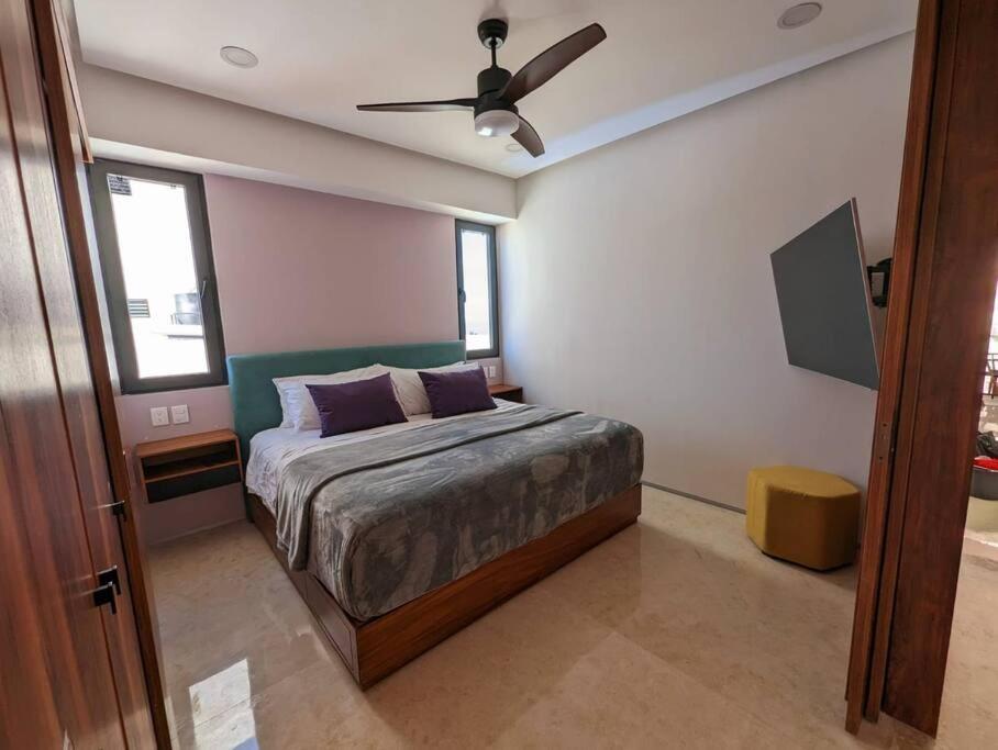 Ocean View Penthouse In P.v. Romantic Zone
