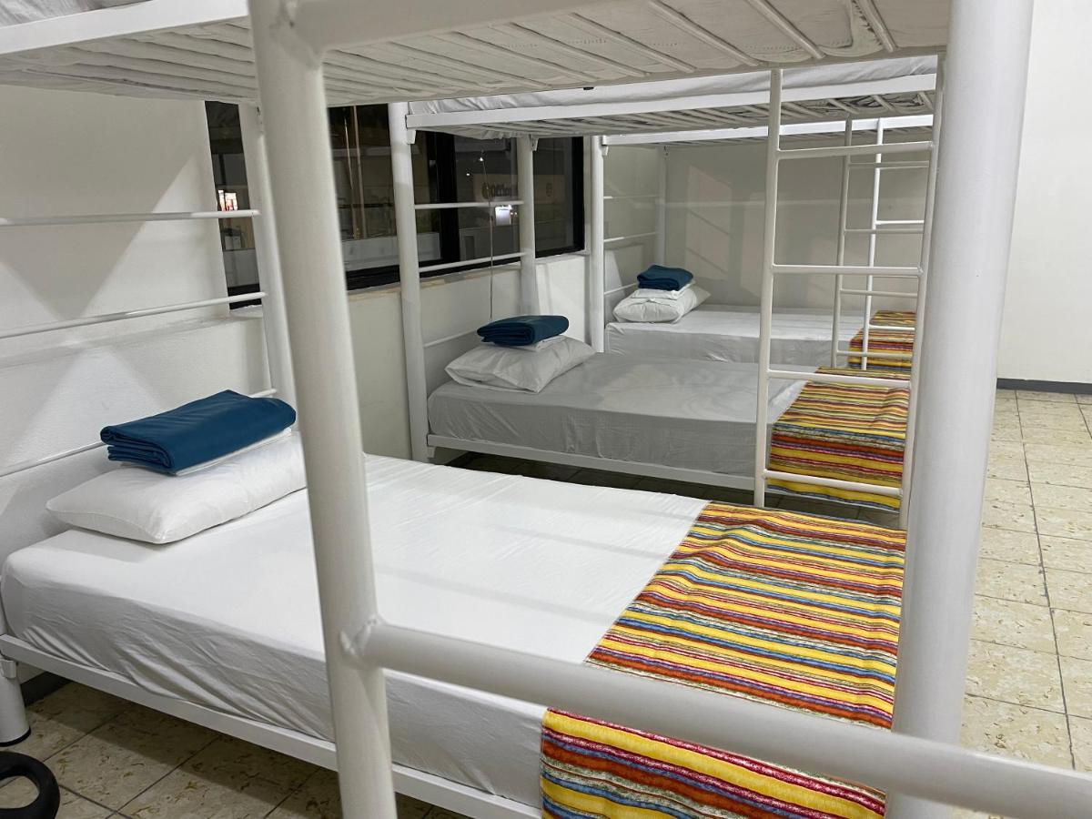 Hostal Vive Alegria *