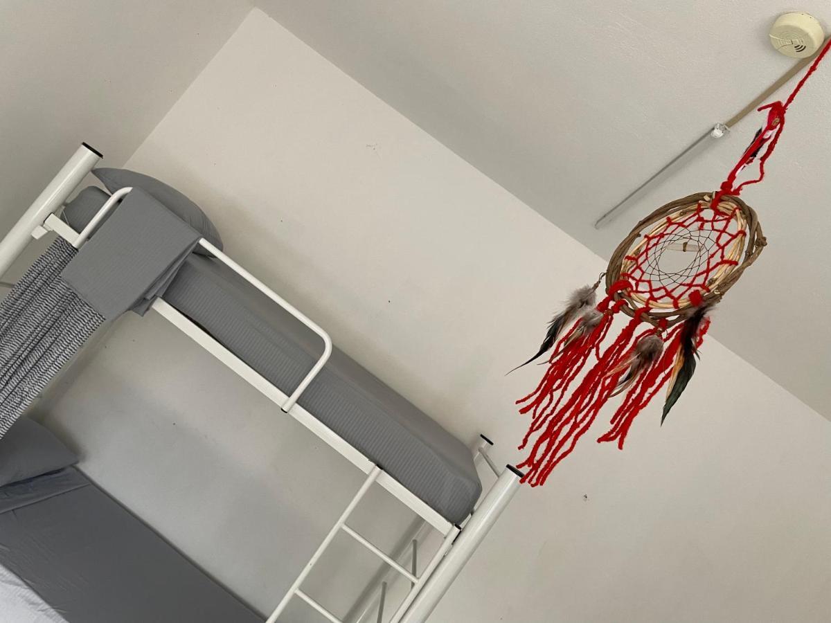Hostal Vive Alegria