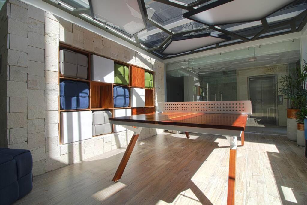 Avida - Stunning Rooftop Pool And Jacuzzi