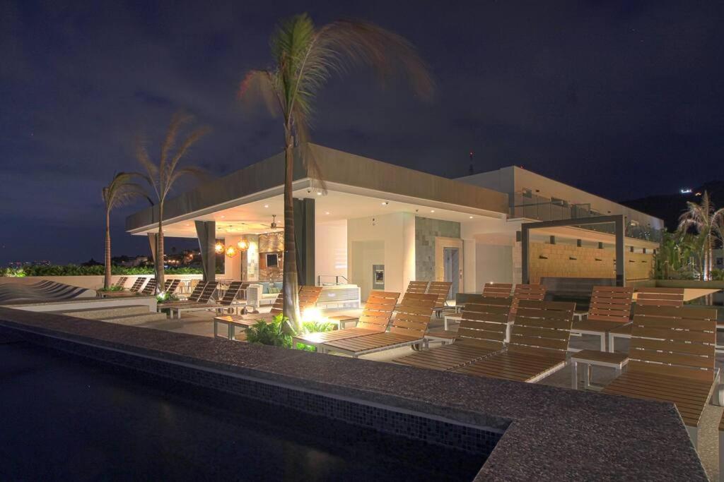 Avida - Stunning Rooftop Pool And Jacuzzi * Puerto Vallarta