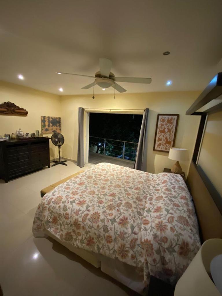 Homestay Casa Santiago *