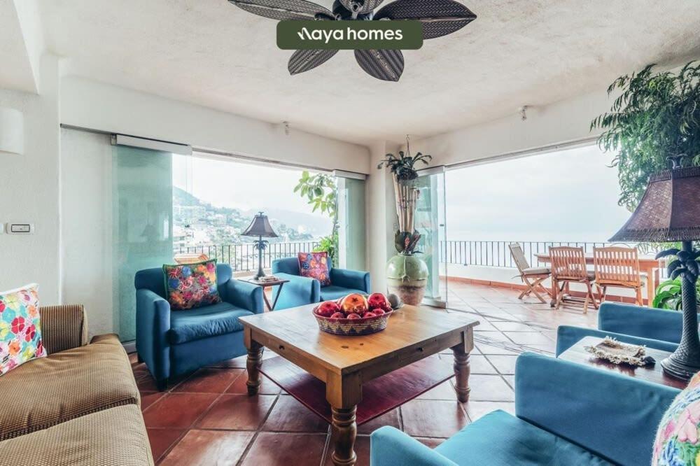 Ocean View 2br Condo-balcony-beach-pool