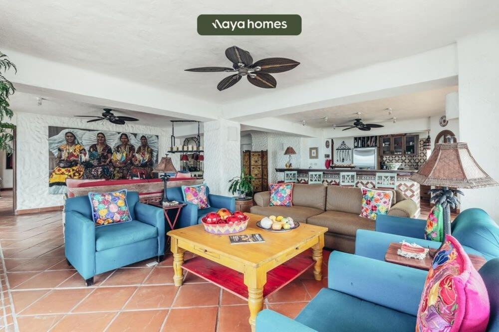 Ocean View 2br Condo-balcony-beach-pool