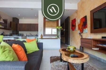 Apartment 1br With Rooftop Pool - Romantic Zone