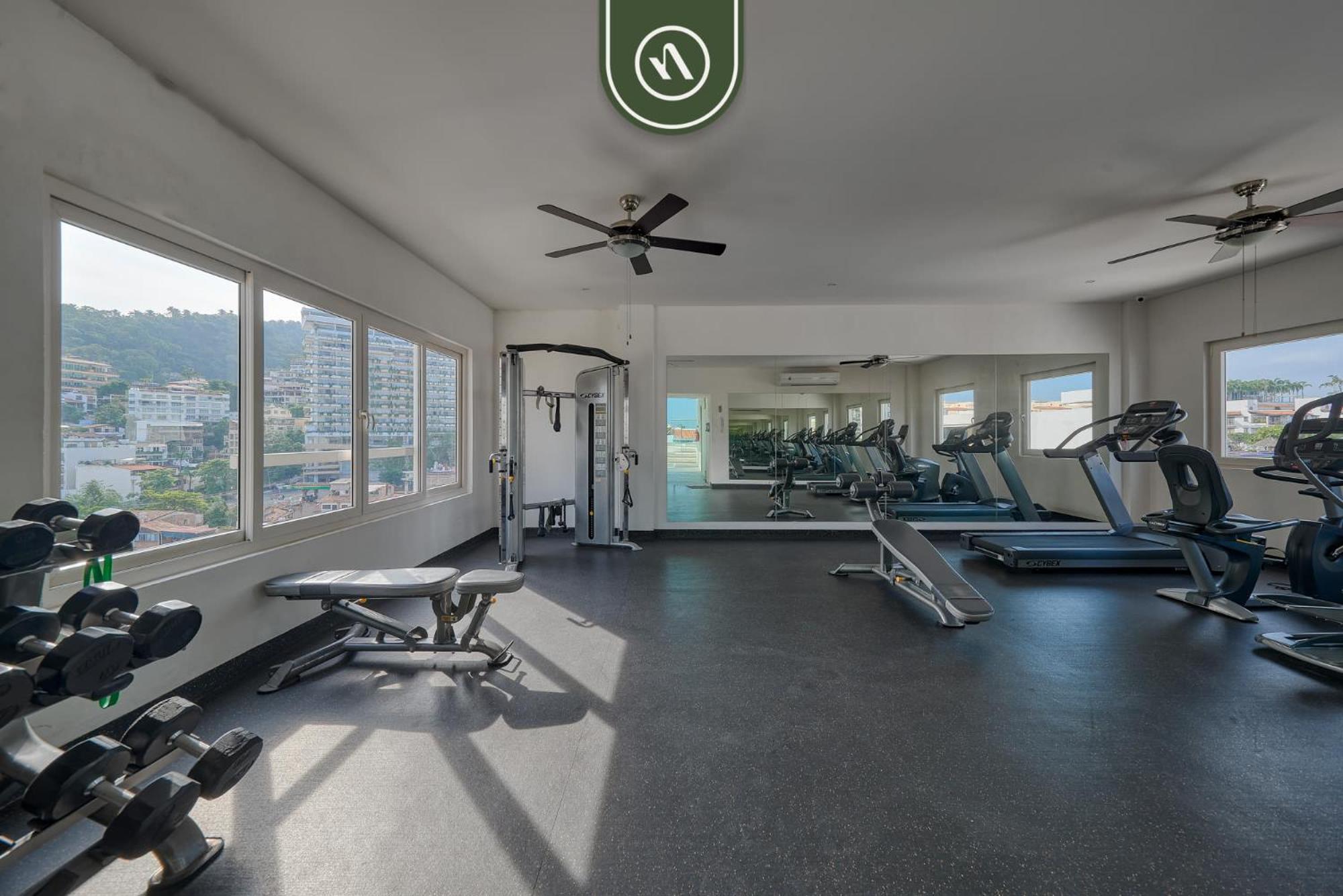 Apartment 1br With Rooftop Pool - Romantic Zone *