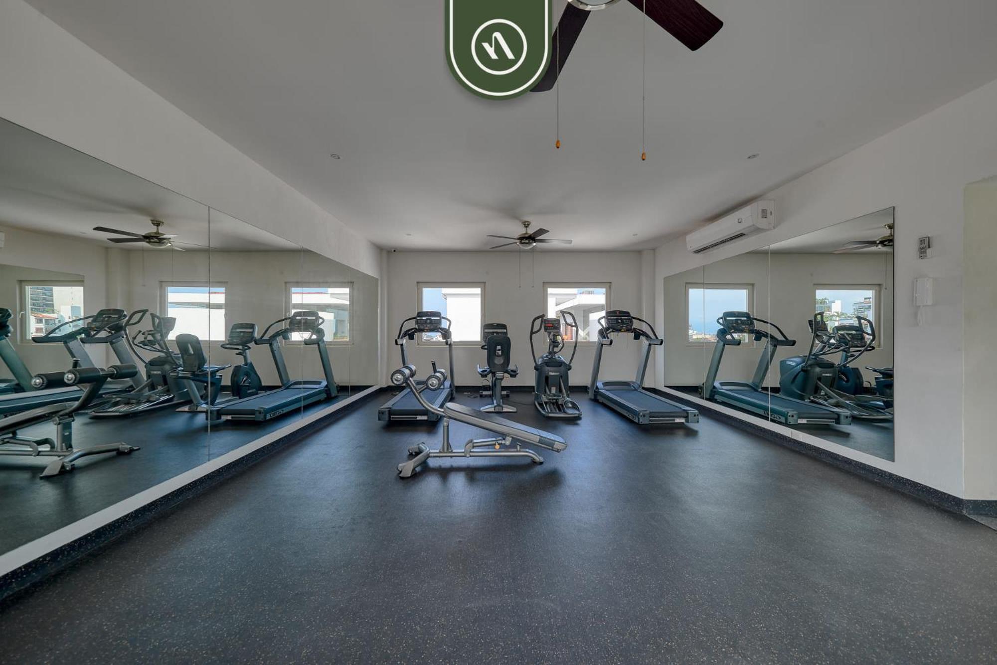1br With Rooftop Pool - Romantic Zone Apartment Puerto Vallarta