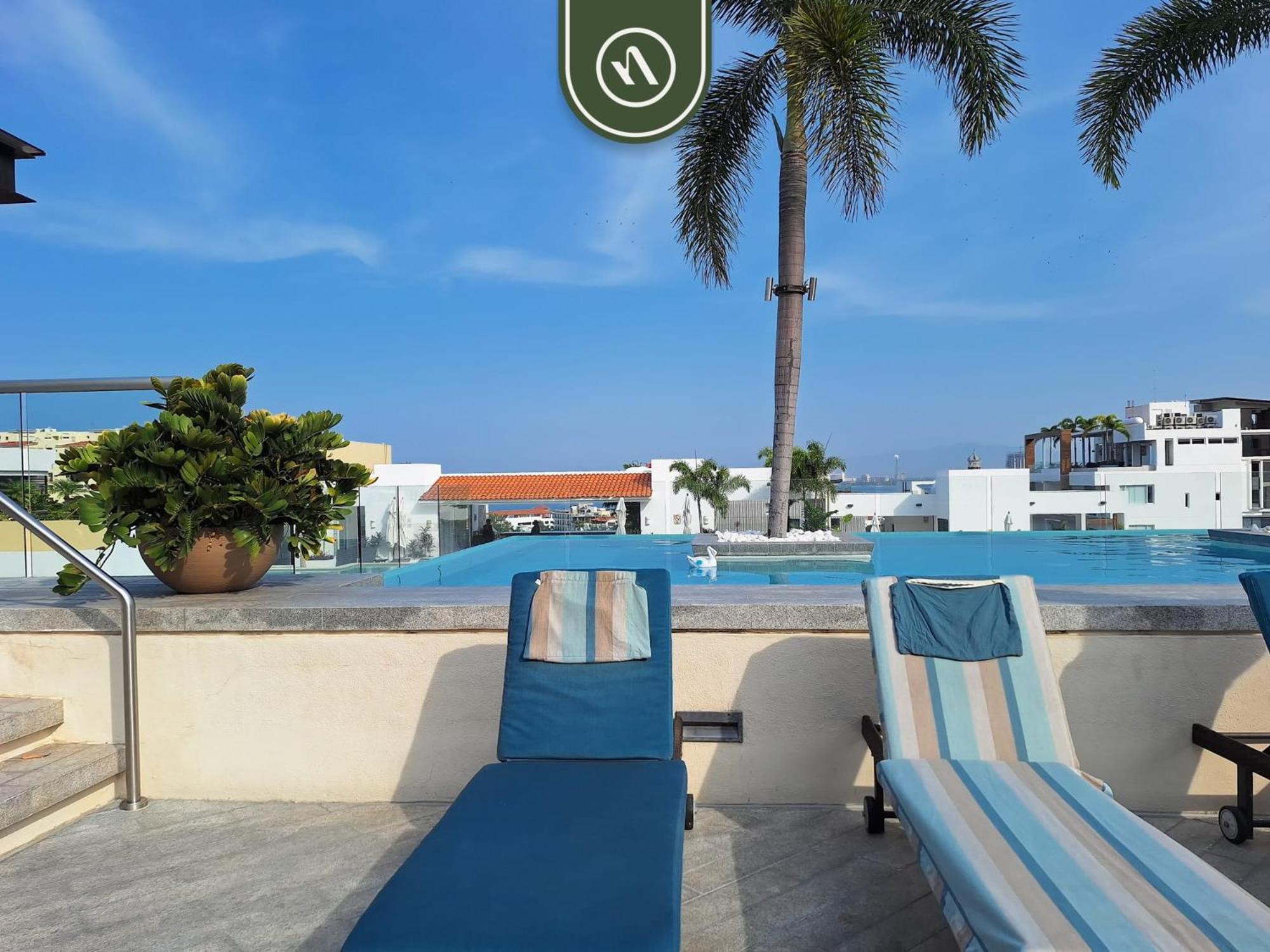 Apartment 1br With Rooftop Pool - Romantic Zone Puerto Vallarta