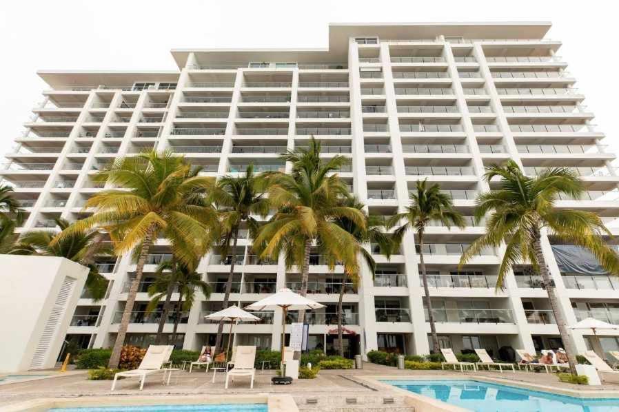 Bright Ocean Views & Pool * Puerto Vallarta