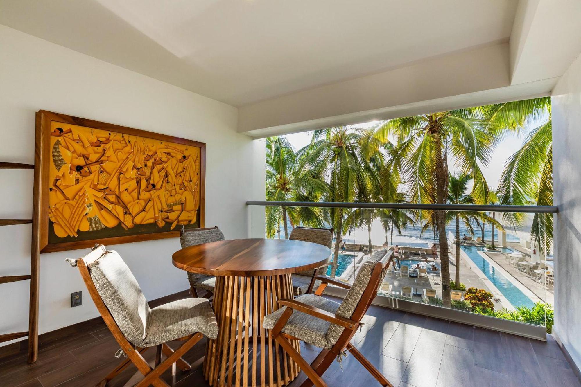 Bright Ocean Views & Pool Puerto Vallarta