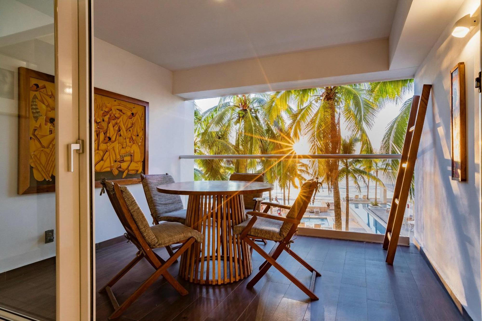 Apartment Bright Ocean Views & Pool Puerto Vallarta