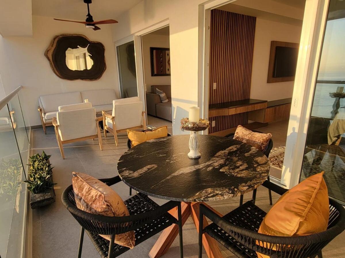 Oceanfront Apartment Puerto Vallarta