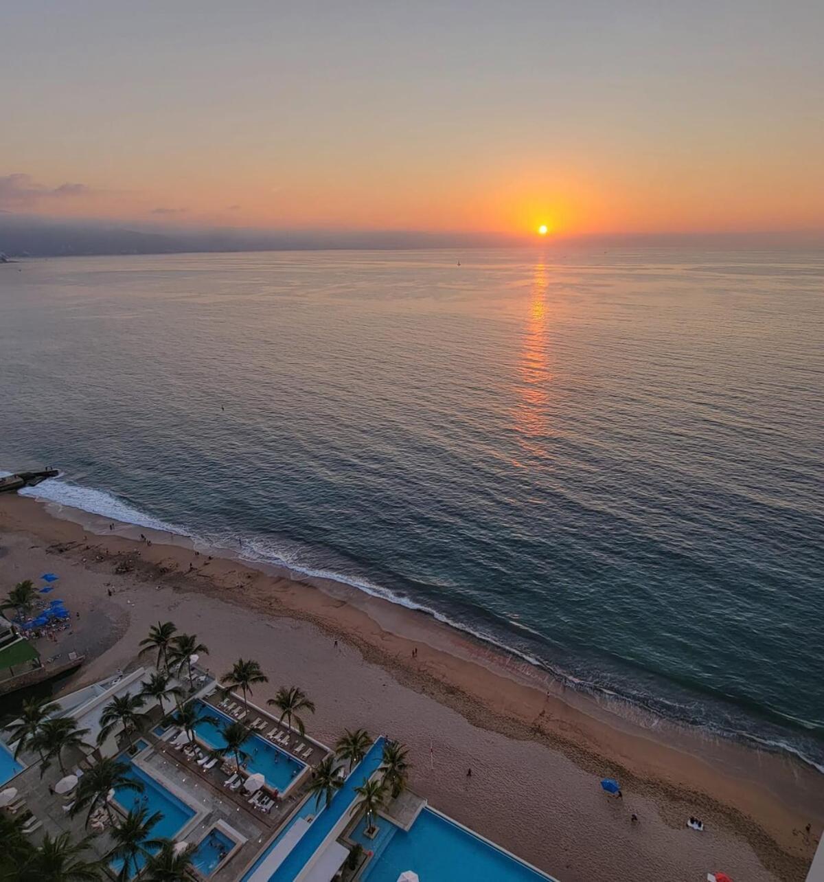 Apartment Oceanfront Puerto Vallarta