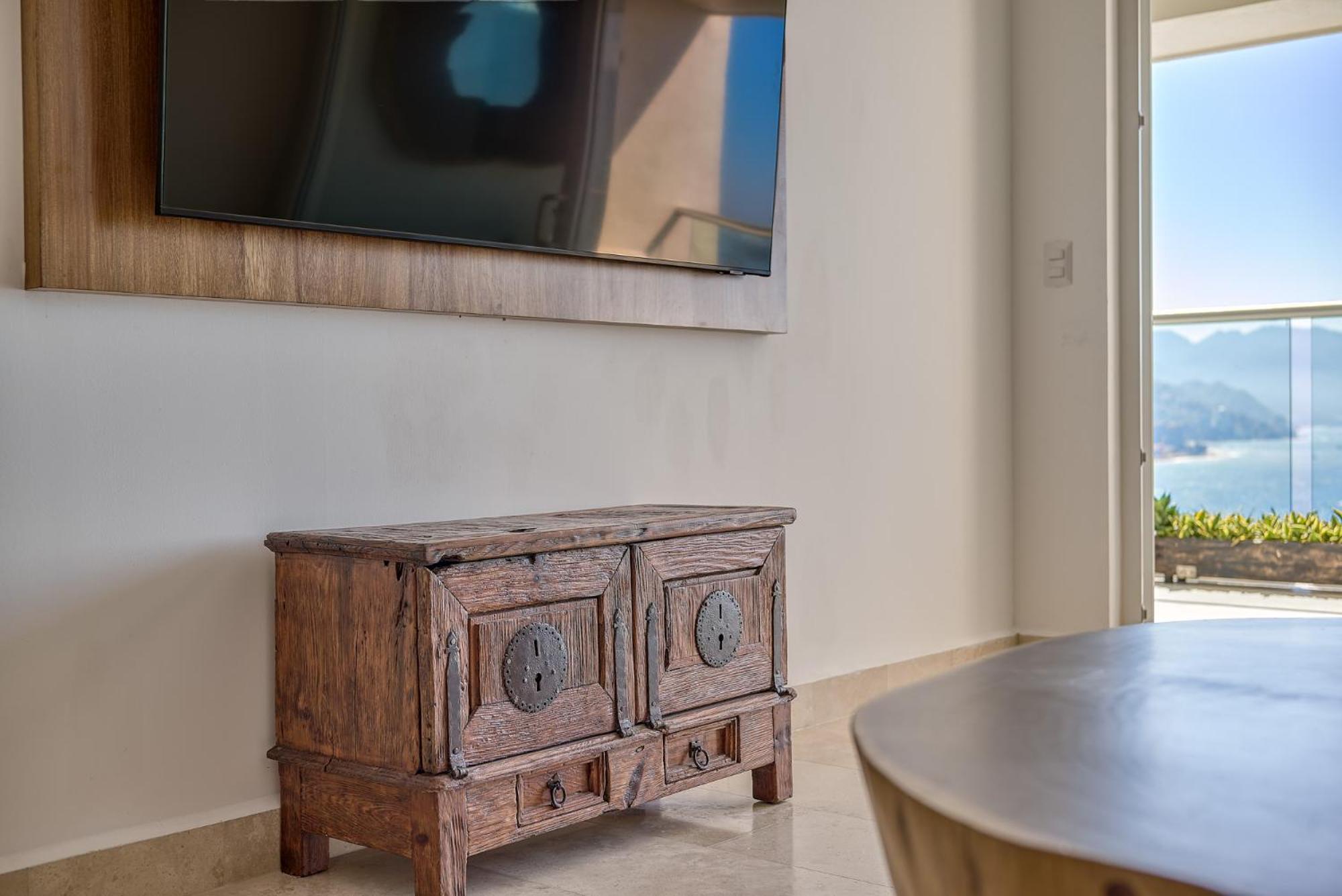Oceanfront Apartment Puerto Vallarta