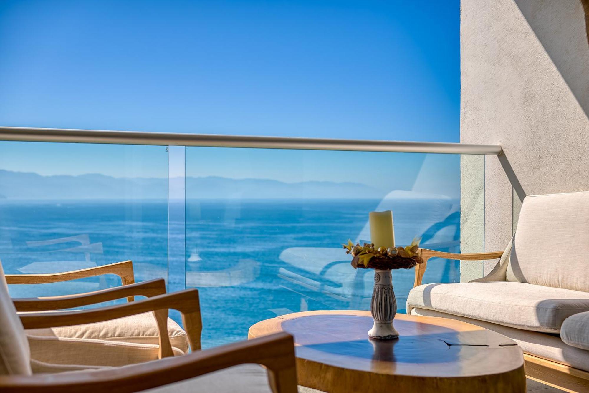 Oceanfront Apartment