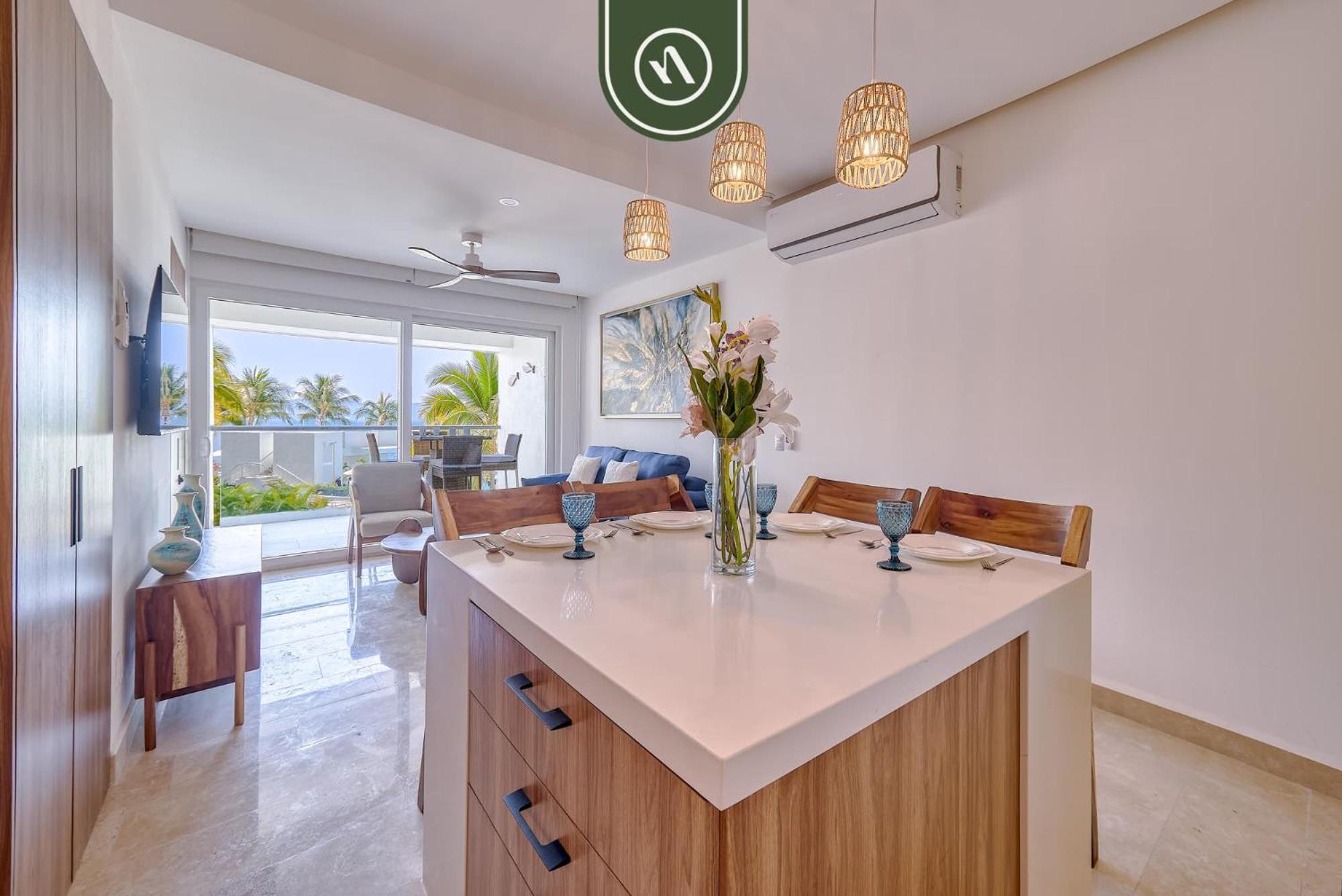 Apartment Oceanview 1 Bedroom - - Multiple Pools *
