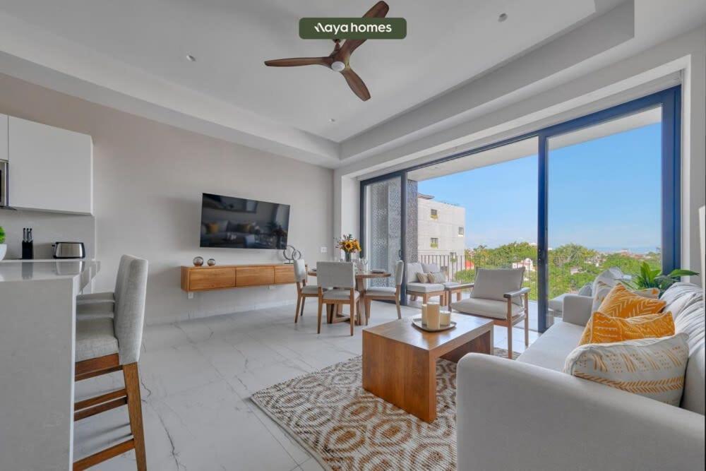 Amazing 2br With Private Balcony - Rooftop Pool *