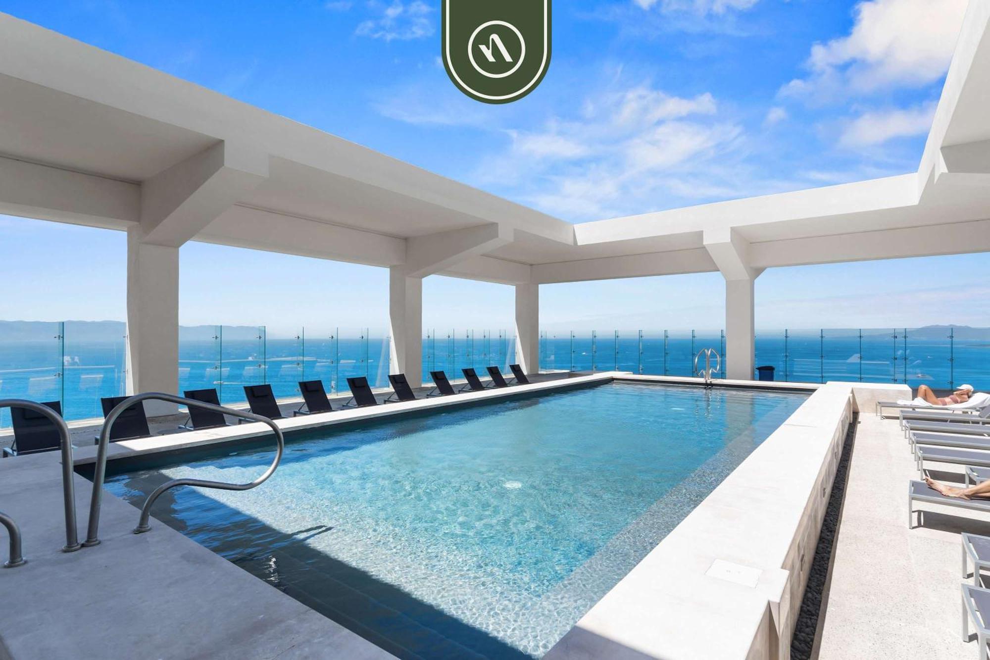 Oceanview 1 Bedroom - - Multiple Pools *