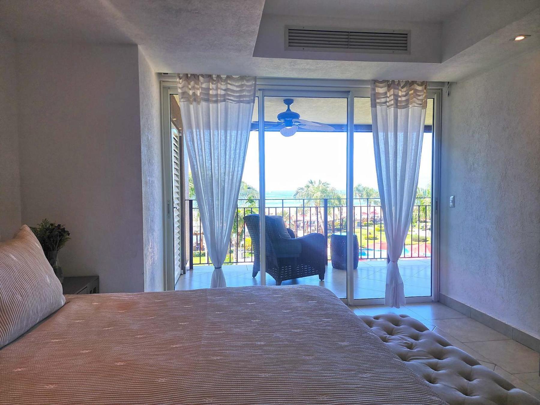 Apartment Amazing Views, Beachfront Grand Venetian