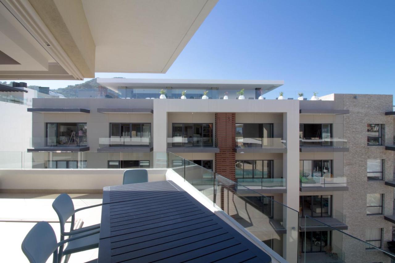 Pavilion 709 Apartment *