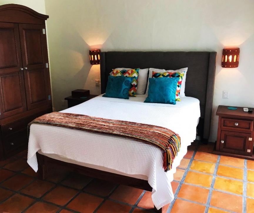 Apartment Brisas Del Mar Studio Steps Away From Muertos Beach