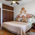 Ocean View 2Br Condo-Balcony-Beach-Pool
