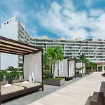Live Aqua Private Residences Marina Vallarta