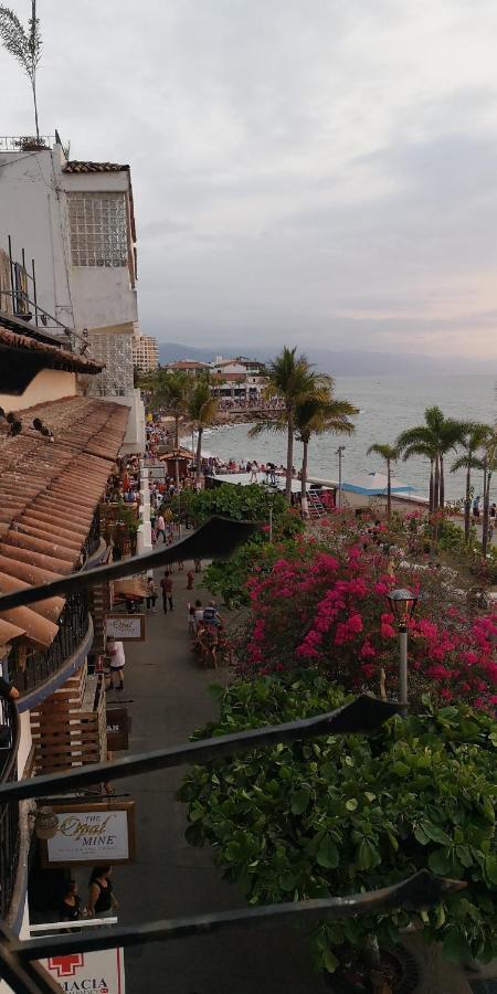 Oceano Plata Malecon