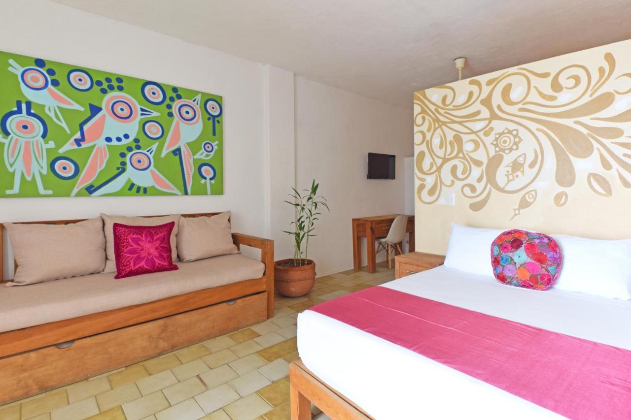 Emperador Vallarta Beachfront Hotel&suites Puerto Vallarta