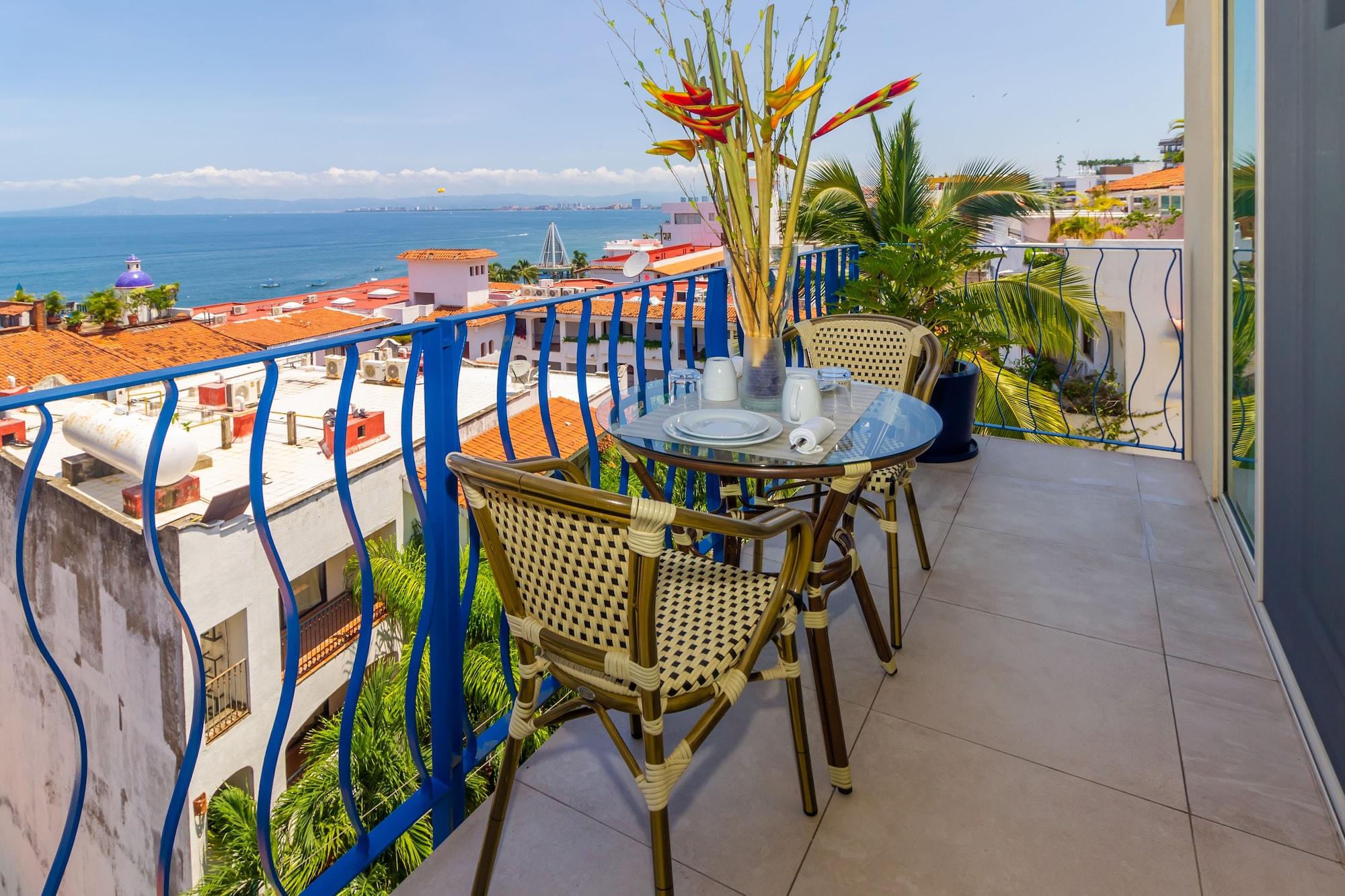 V Azul Vallarta - Luxury Vacation Adults Only Hotel Puerto Vallarta