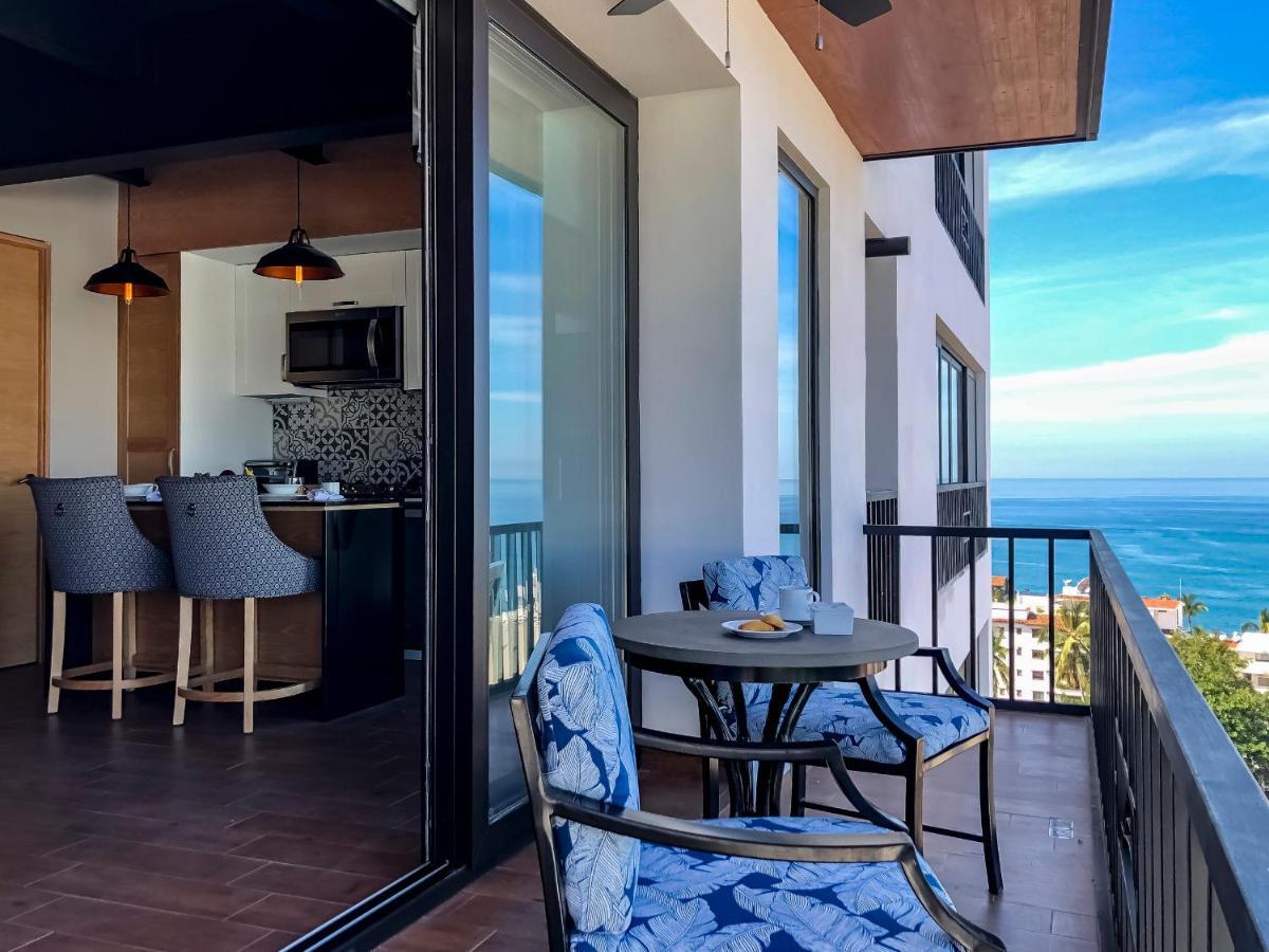Pinnacle 179 - Adults Only 4*