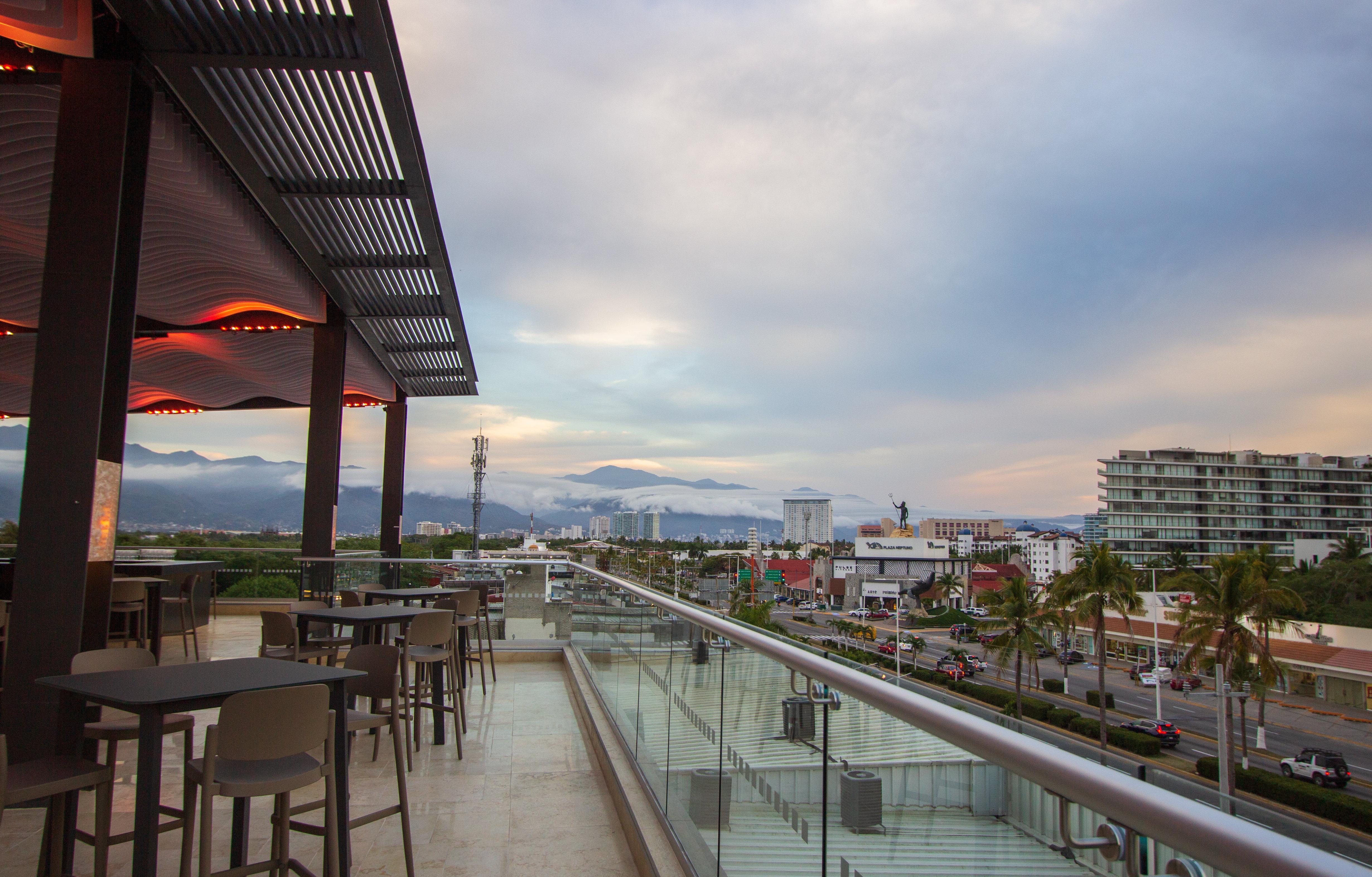 Inn&suites - Marina&golf, An Ihg 3* Puerto Vallarta