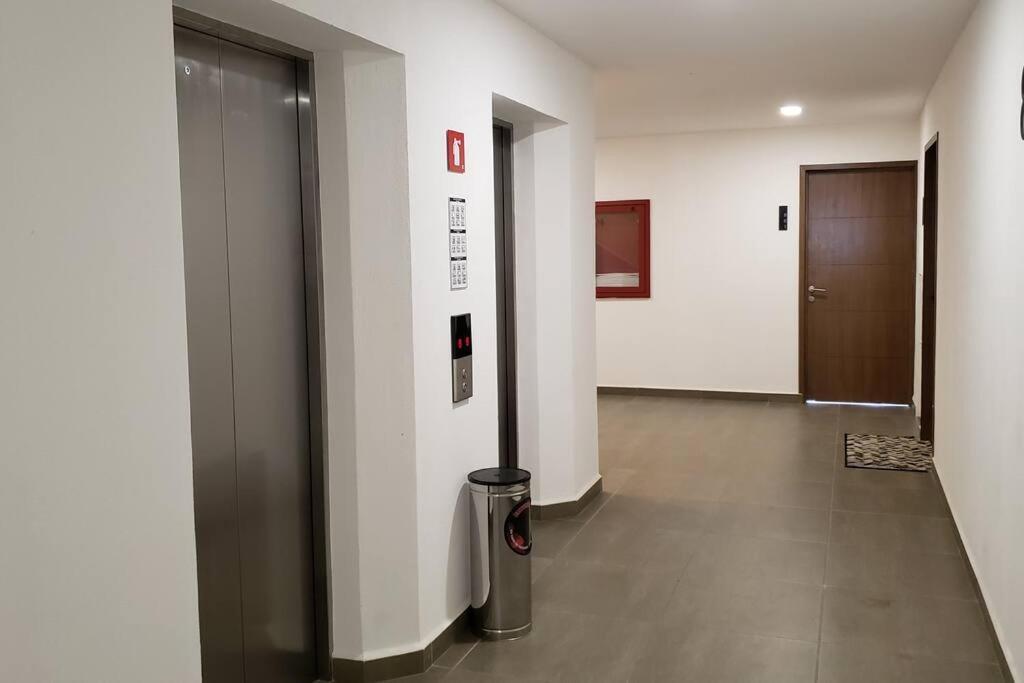 Apartamento ¡hermoso Con Espectacular Vista A La Bahia!! *