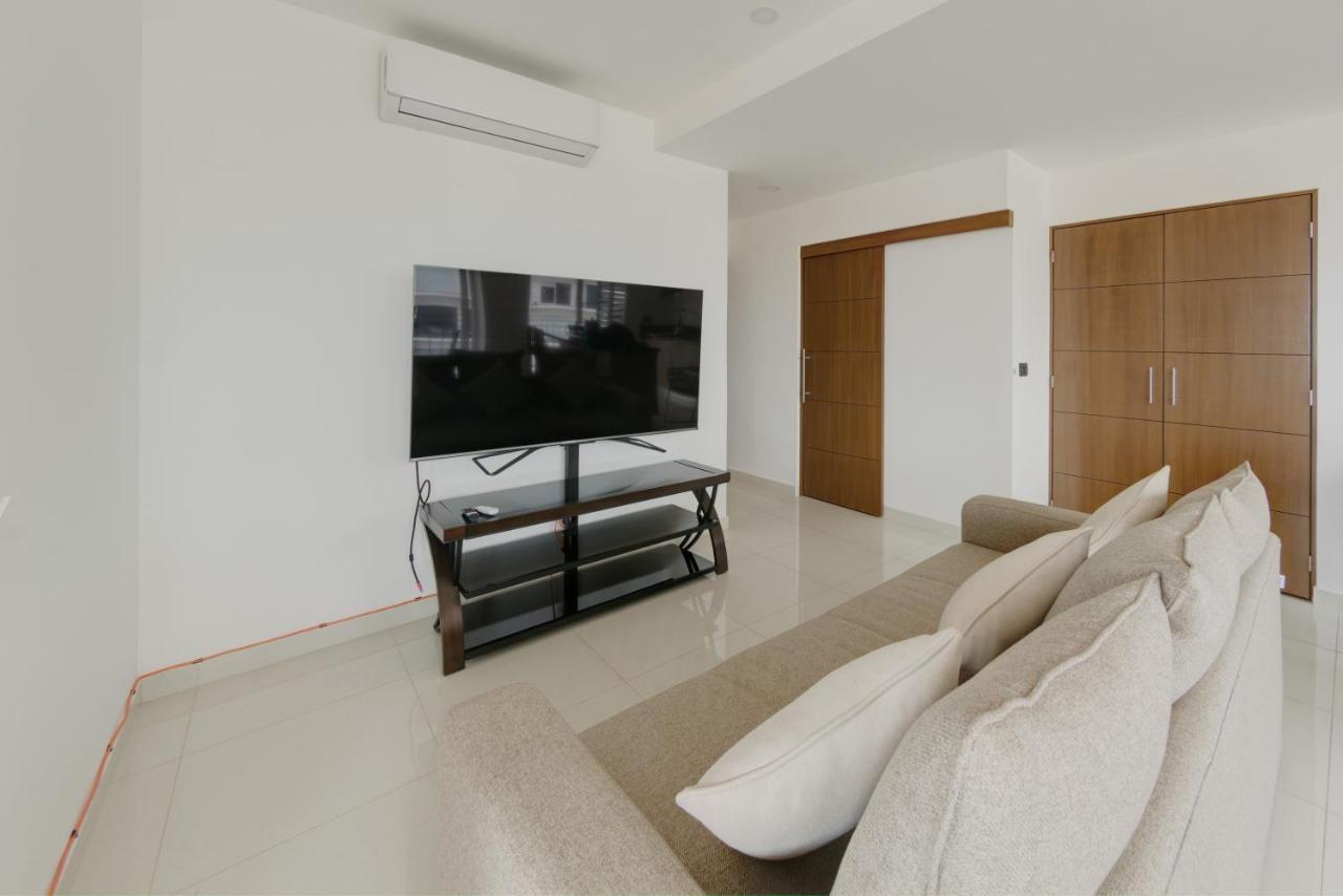 Apartamento ¡hermoso Con Espectacular Vista A La Bahia!!