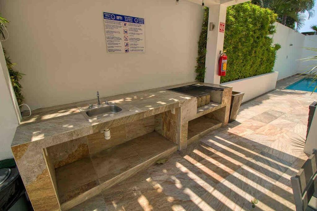 Apartamento 2 Bd Loft In Versalles, Walk To The Beach! Puerto Vallarta
