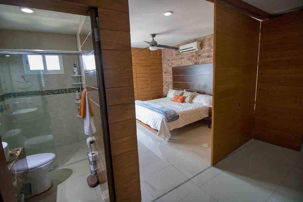 2 Bd Loft In Versalles, Walk To The Beach! Apartamento Puerto Vallarta