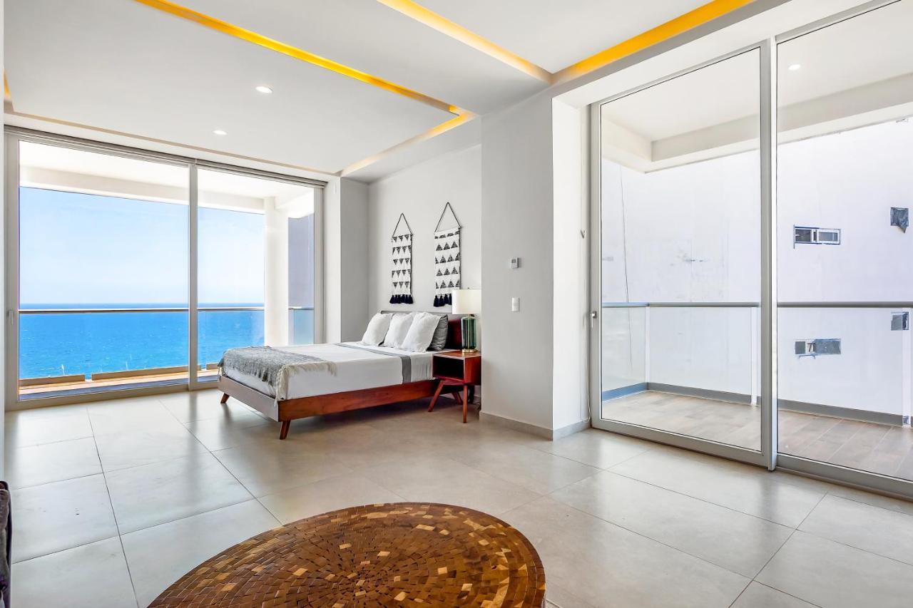 Apartment Harbor 171 Oceanfront Residences #13011