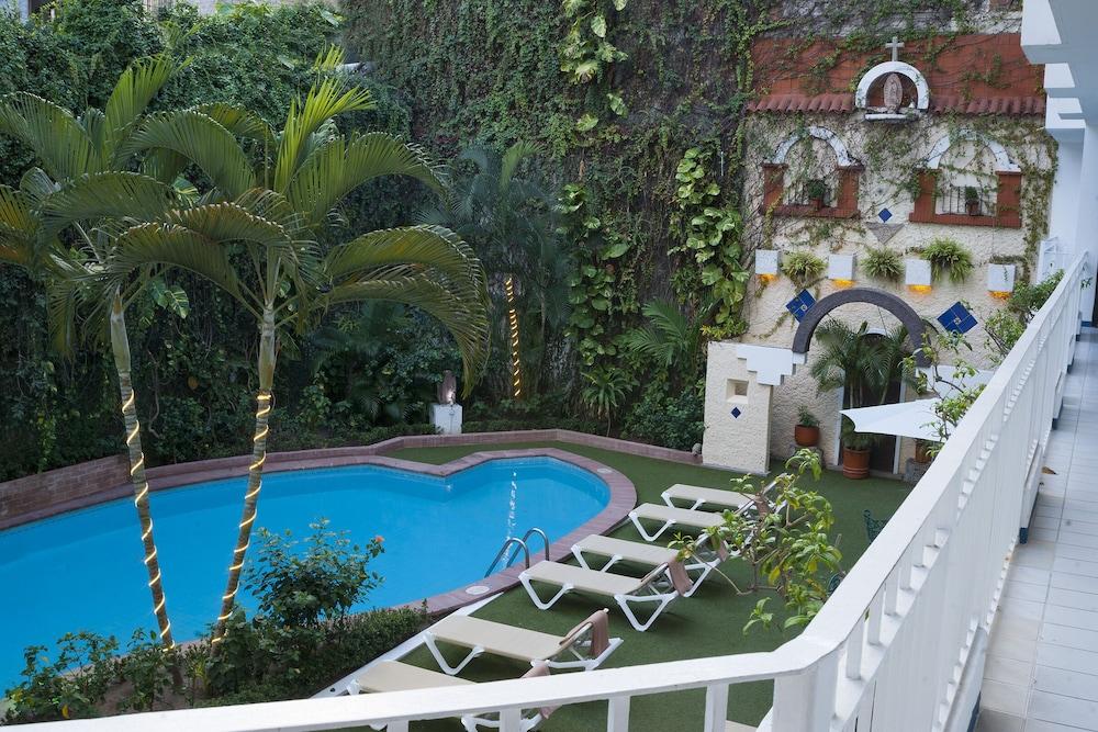 Hotel Los Arcos Puerto Vallarta