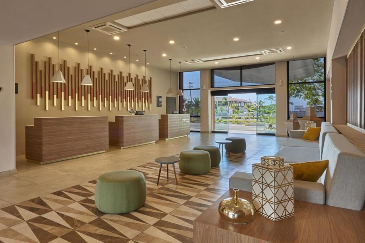Hotel Express By Marriott Puerto Vallarta