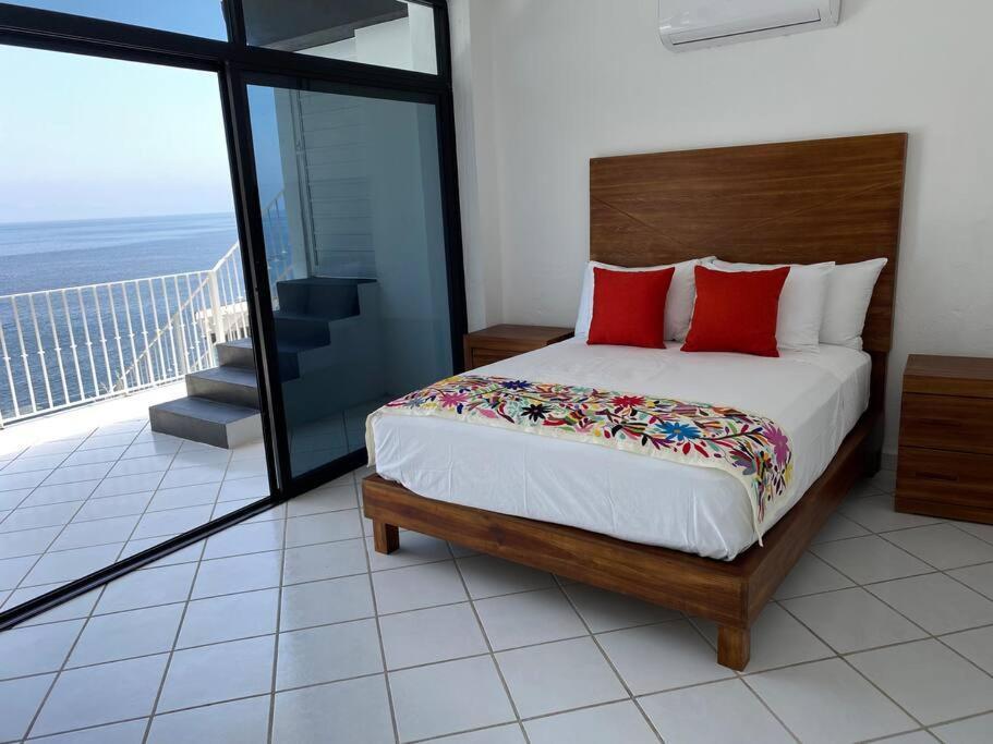 Amazing Views Pool & Ocean Access - Del Mar Pv #4 Holiday home