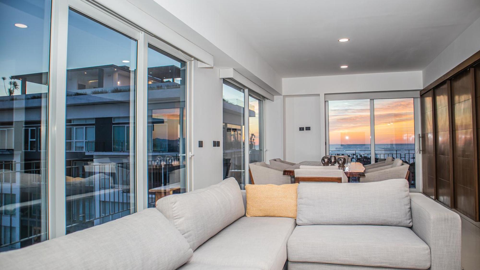 Endless Summer 1201 Zoho Skies Apartment