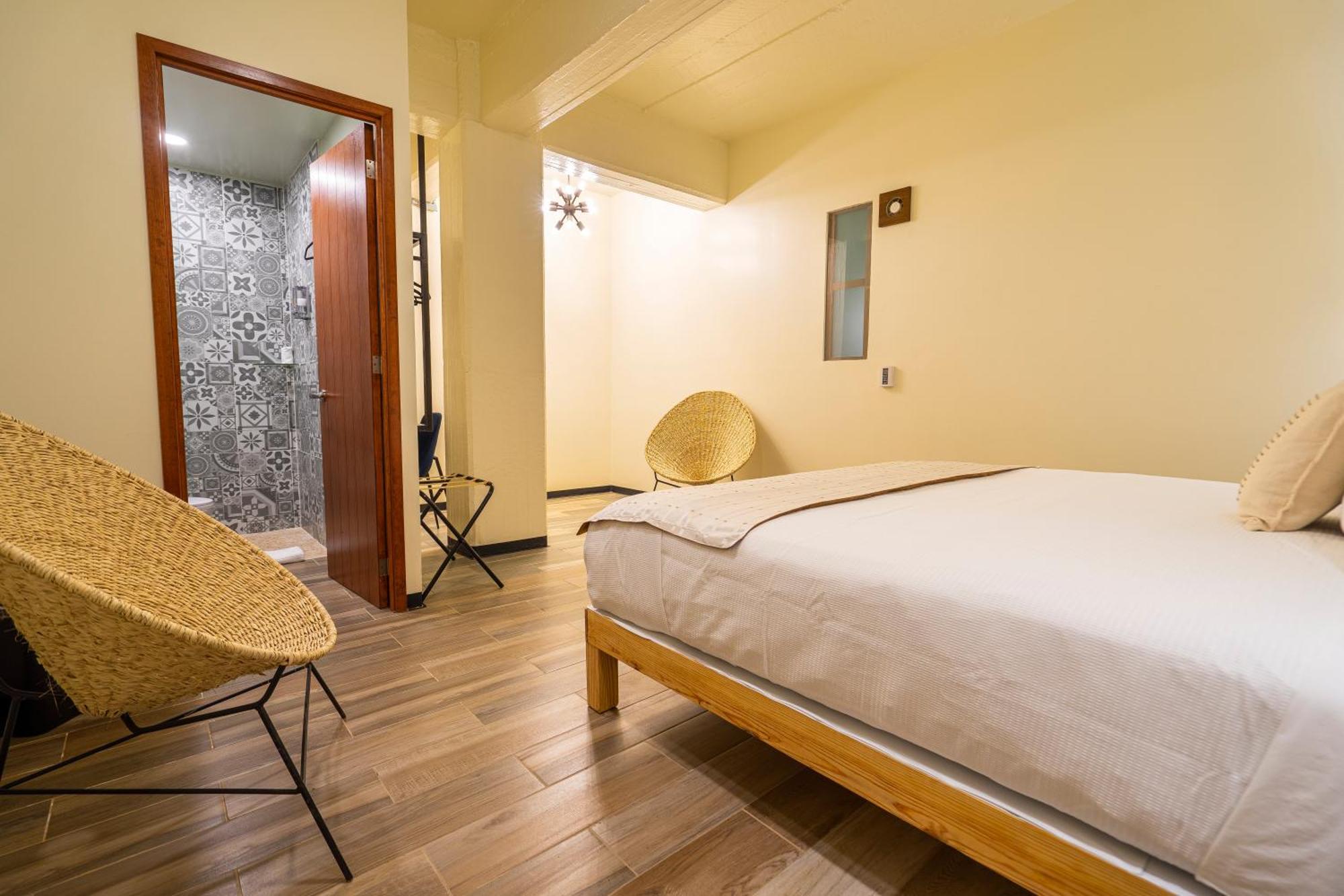 Joint Boutique Zona Romantica Hotel 3*
