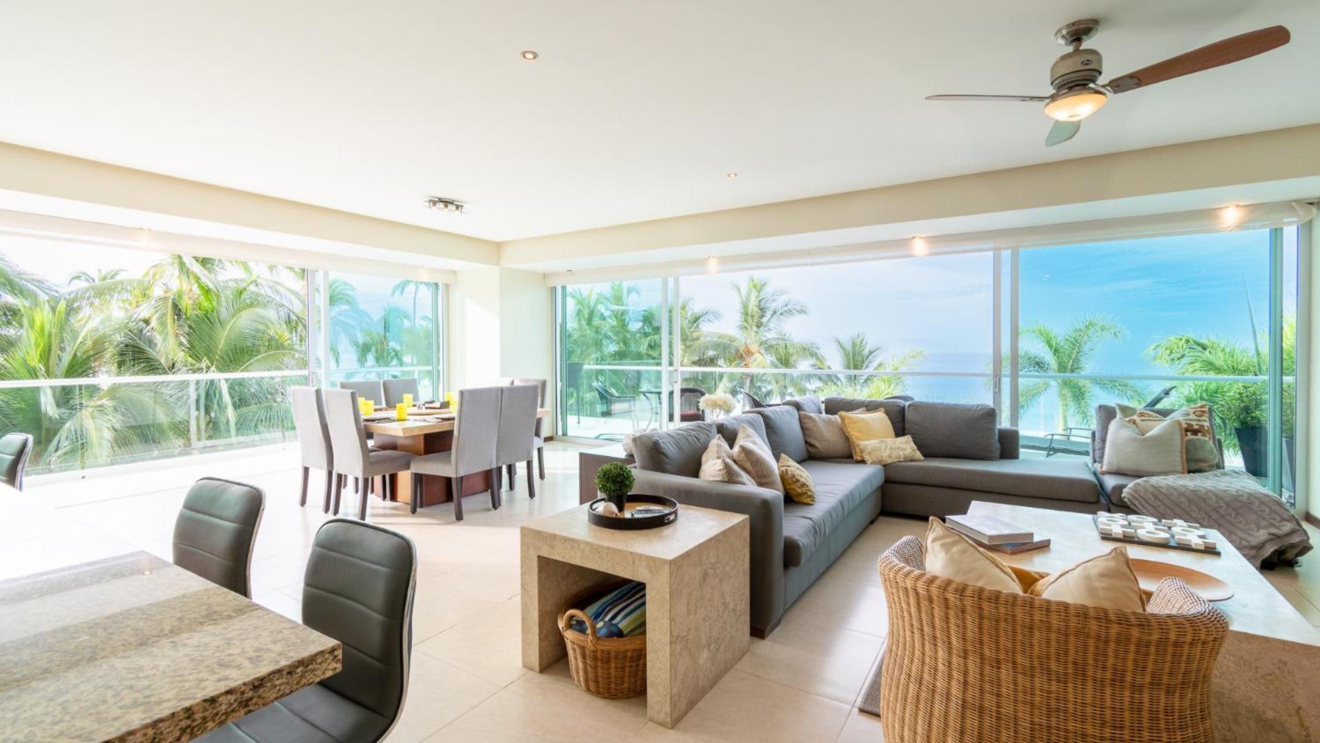 Peninsula T3 1a Luxurious Ocean View Getaway By Kivoya *