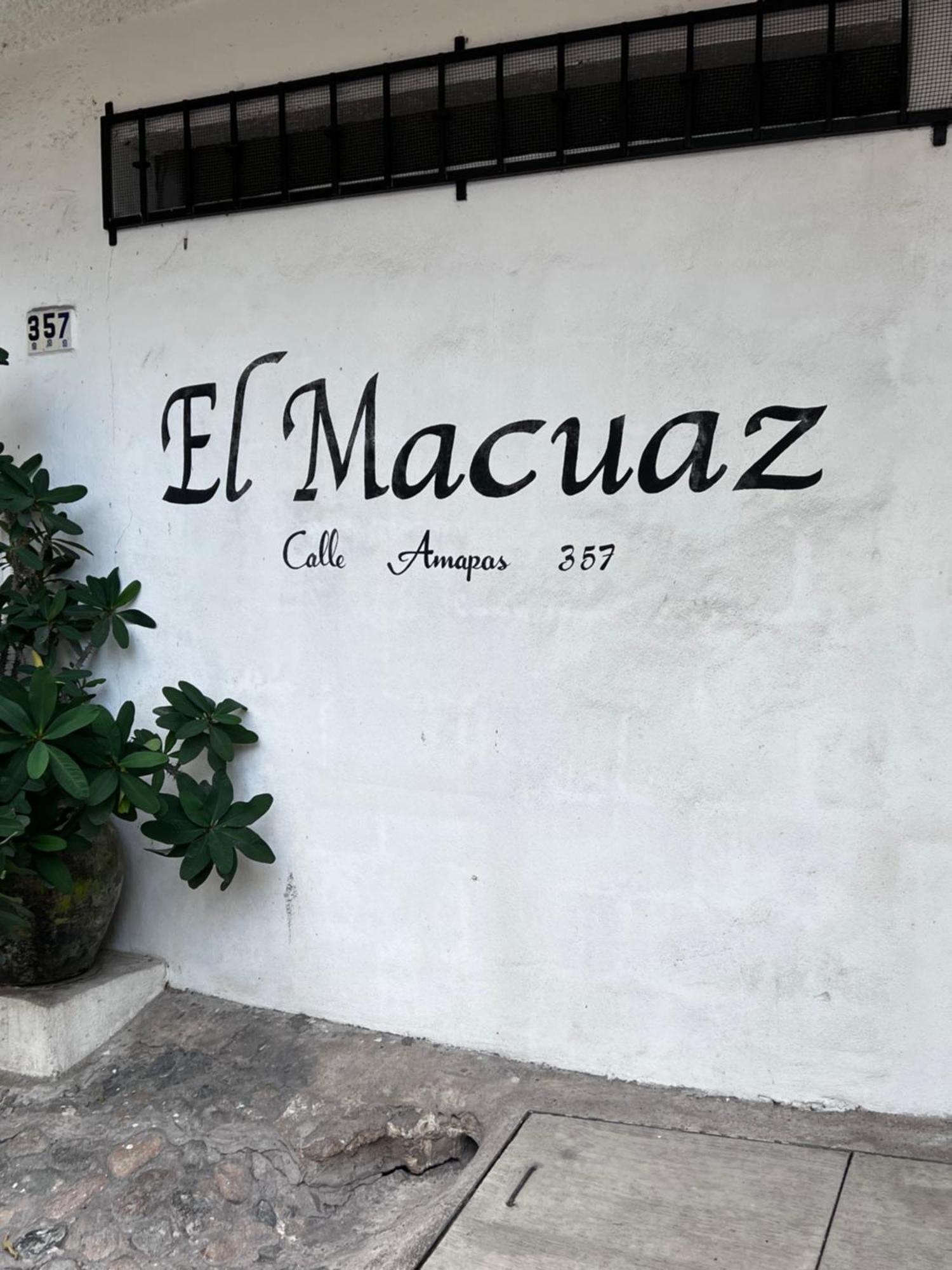 Apartamento New Listing Zona Romantica, 2bd, 3 Bath *