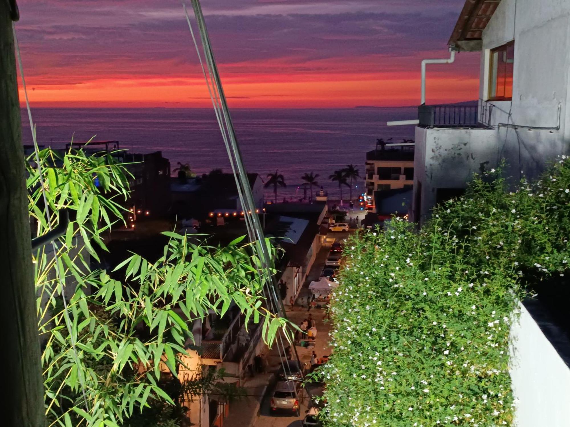Habitación en casa particular Estudio Y Terraza Con Vista Al Mar Por El Malecon Puerto Vallarta