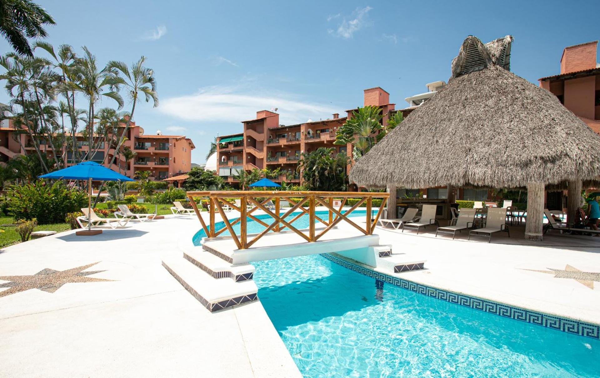Apartment Departamento En Marina Vallarta New Listing *