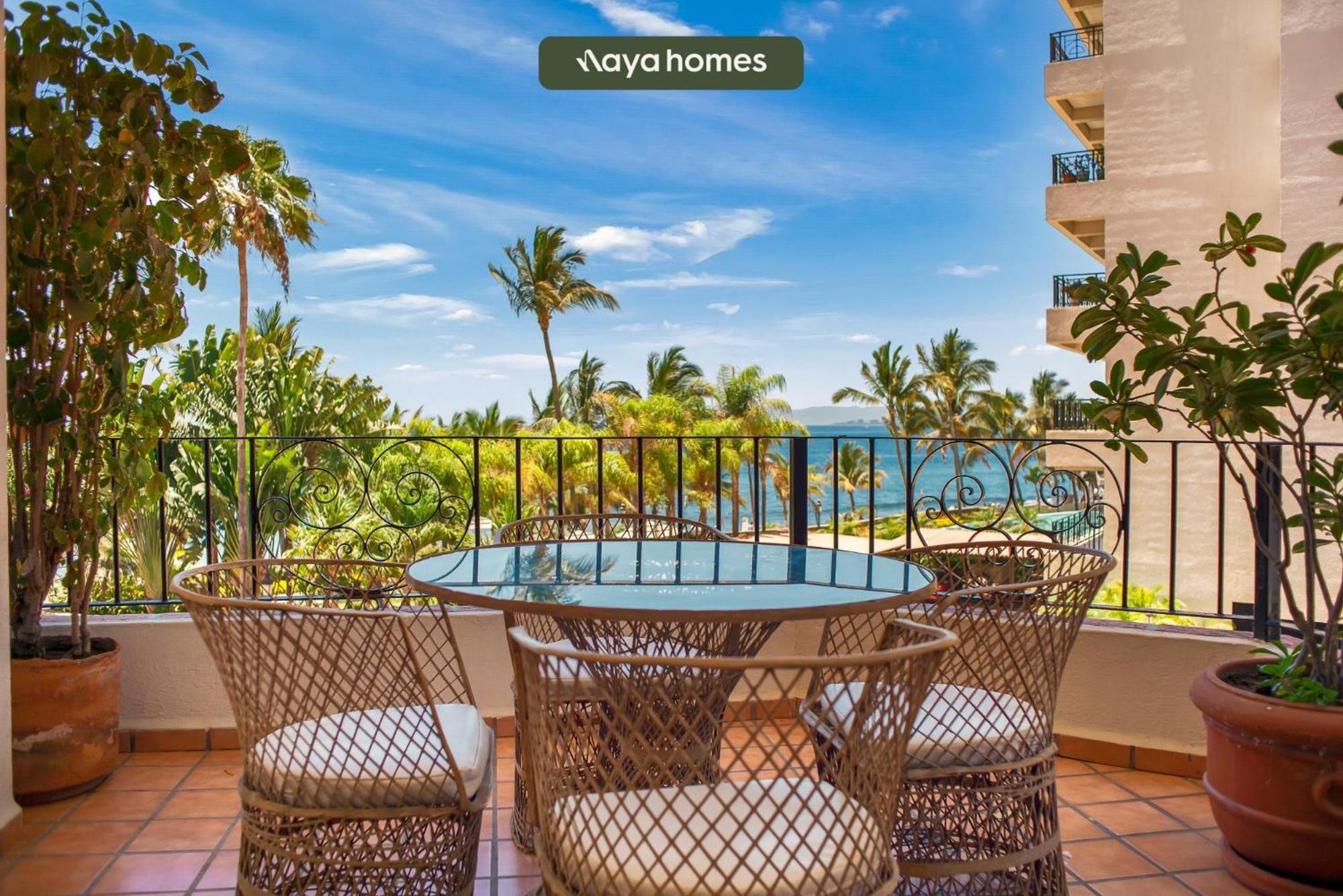 Ocean View 2br Condo-balcony-beach-pool