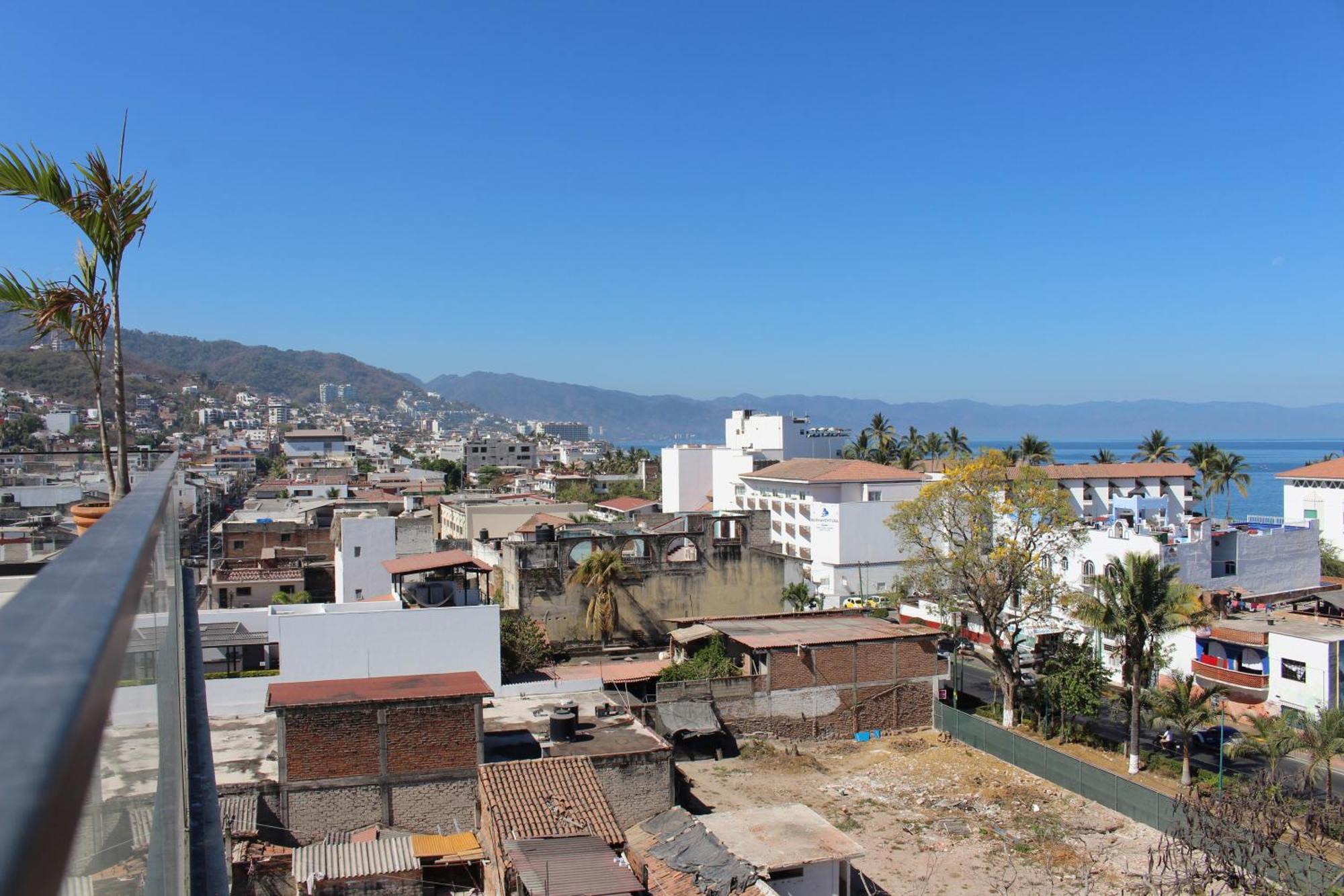 105 Downtown, Rooftop - Ocean View Apartment Puerto Vallarta