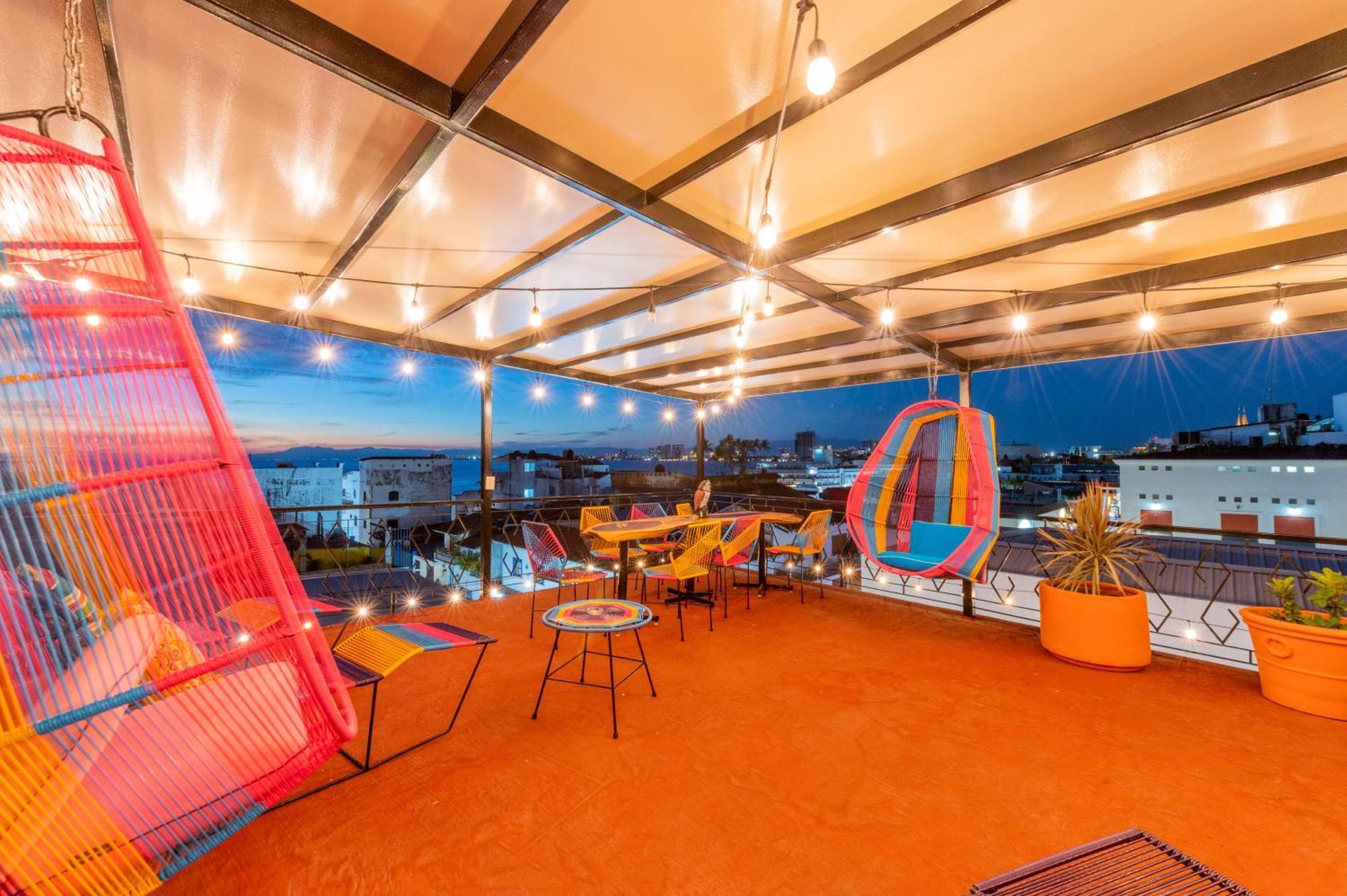 Casa Colibri Malecon Homestay